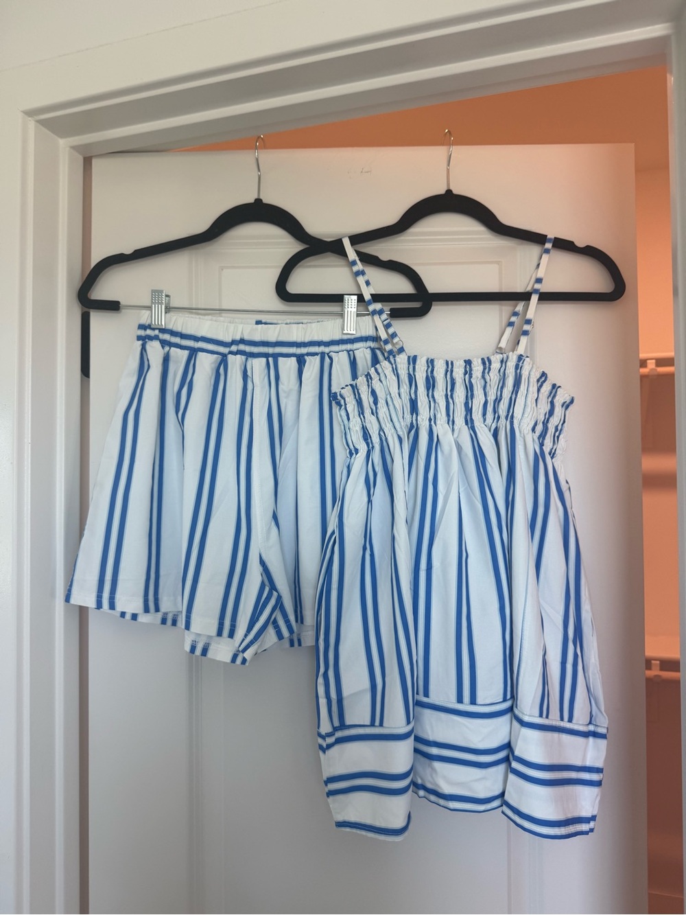 Amazon Y2K Striped Top & Short Set - Picture 2 of 3